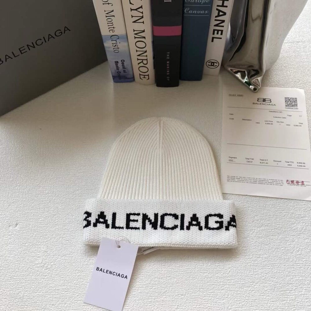 Balenciaga Logo Cuff Knit Beanie in White